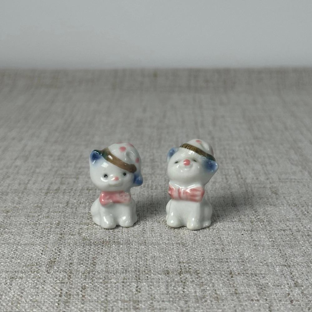 Miniature Vintage Ceramic Cat Figurines Pair Pink Bows Polka Dot Hats